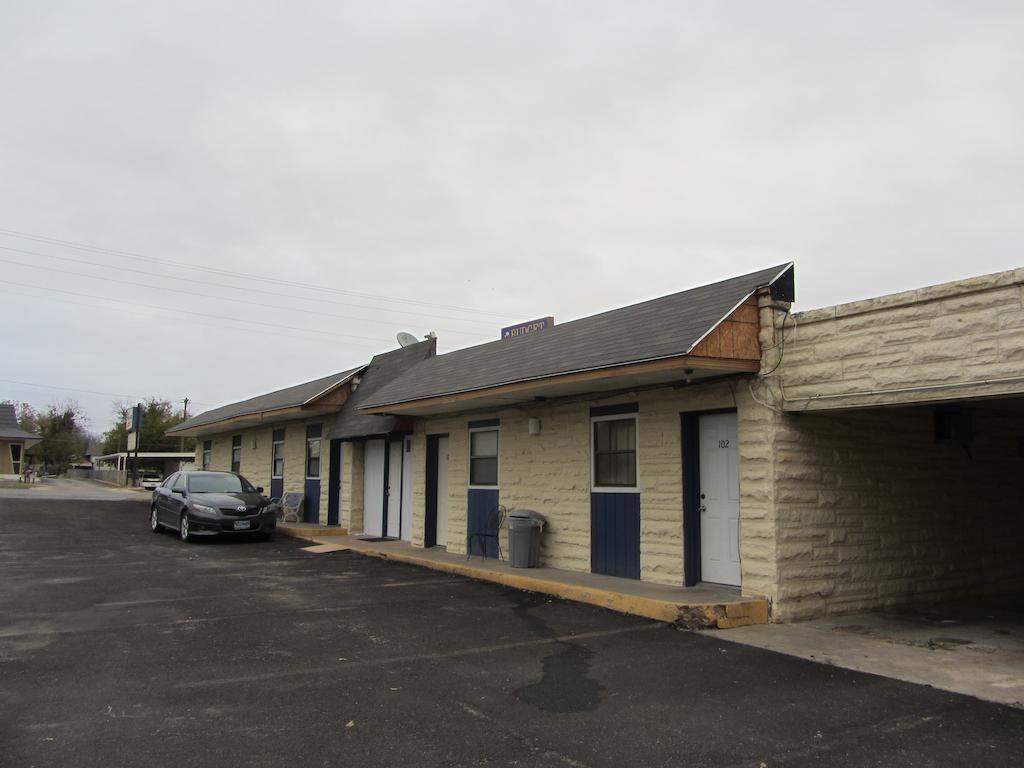 Budget Inn Ballinger Exterior photo